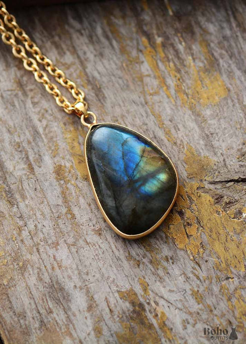 Boho Necklace, Labradorite and Gold Chain Emma